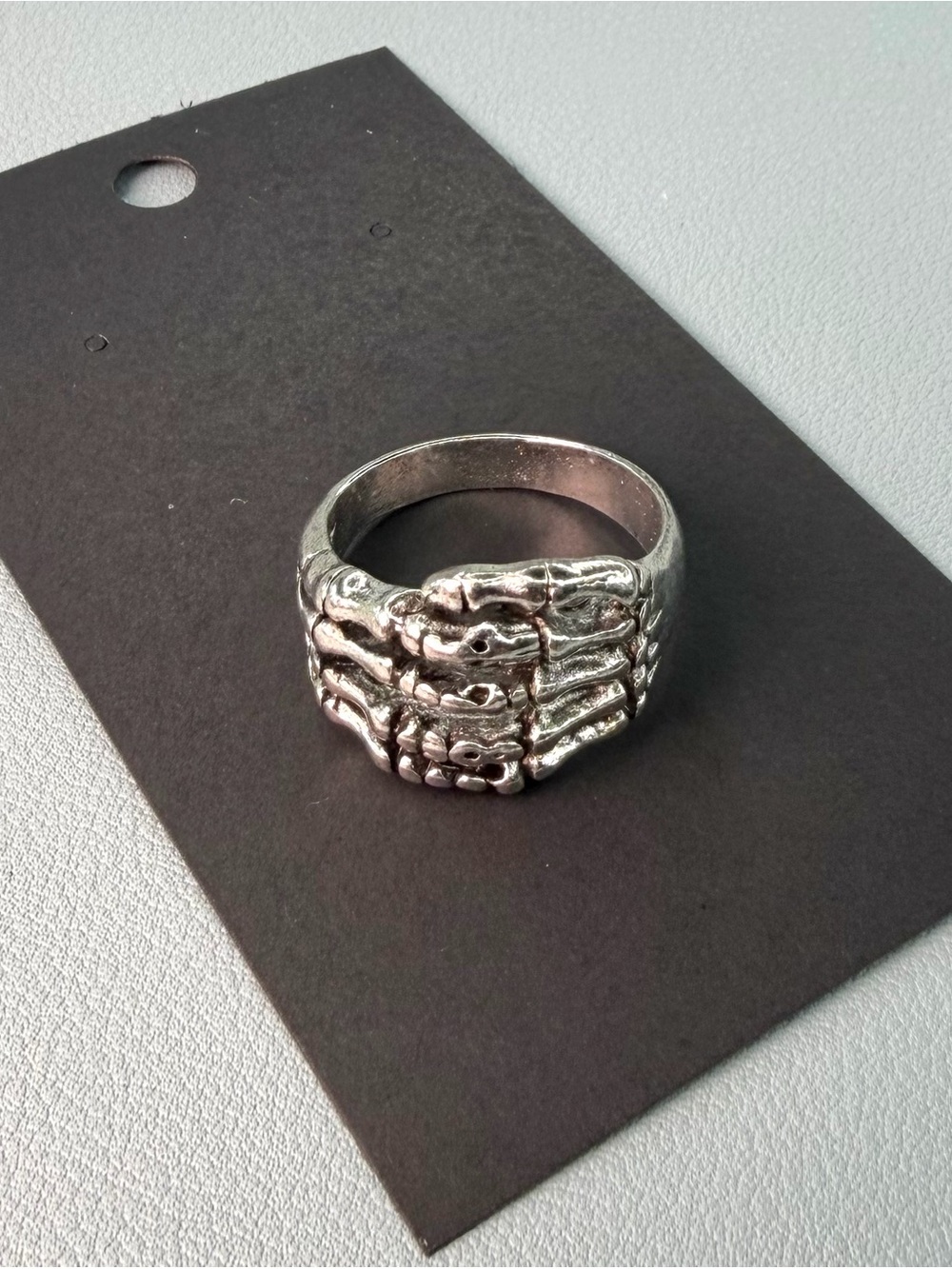 Silver Skeleton Hand Men’s Ring - Gothic Statement Accessory